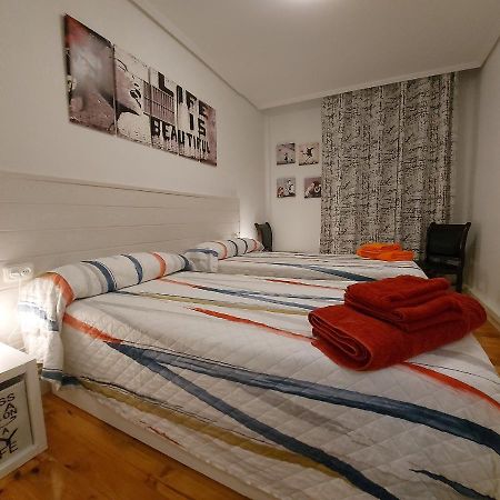 Apartamento Saioa Pamplona Exterior foto